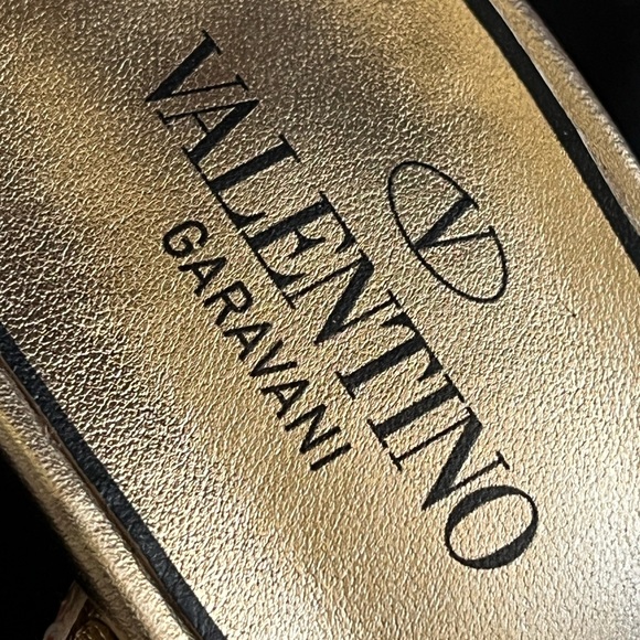 Valentino Garavani Rockstud Cage sandals, NEW - Picture 12 of 17